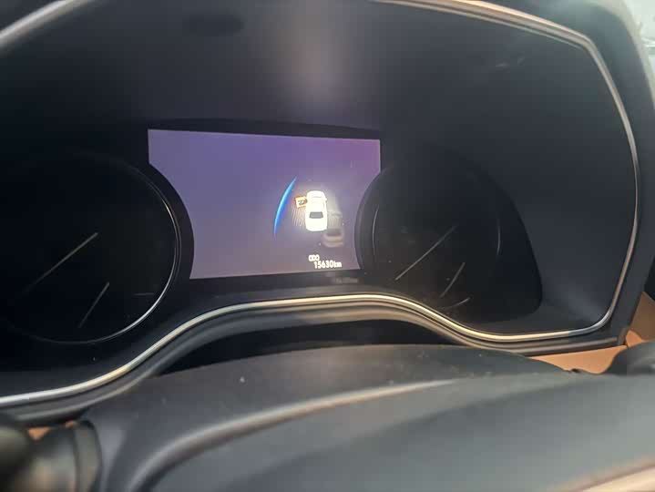 Фото 6 - Toyota Avalon