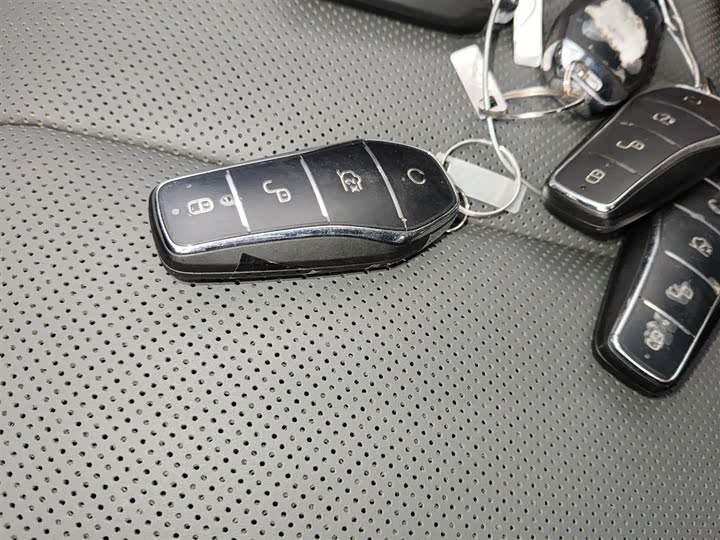 Фото 9 - BYD Song Pro Hybrid