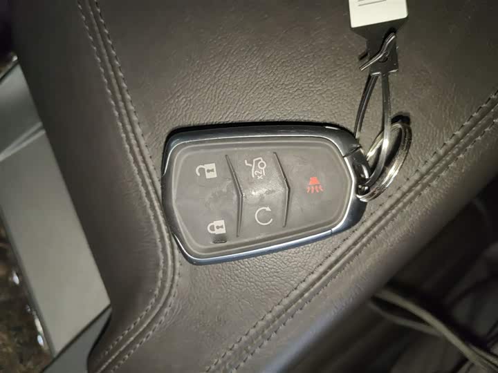 Фото 9 - Cadillac CT6