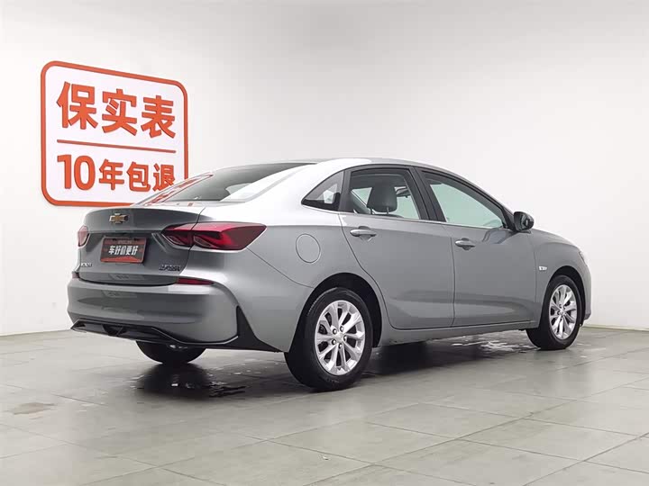 Фото 2 - Chevrolet Monza