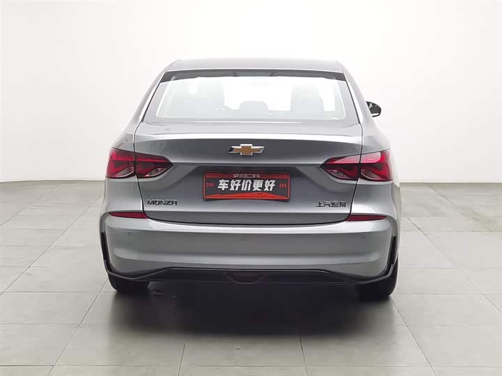 Фото 4 - Chevrolet Monza