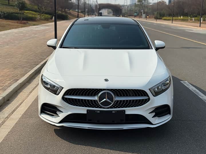 Фото 2 - Mercedes-Benz A-Class
