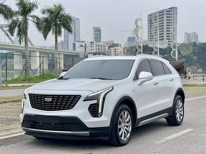 Фото 2 - Cadillac XT4