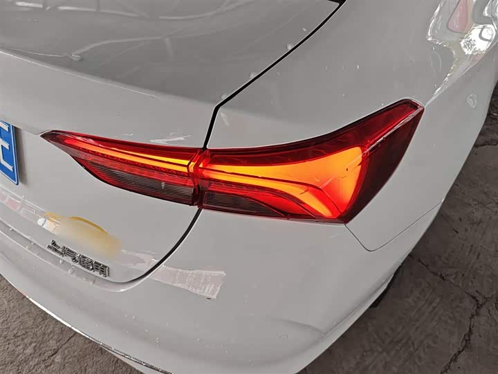 Фото 8 - Buick Verano