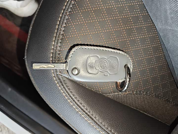 Фото 9 - Buick Verano