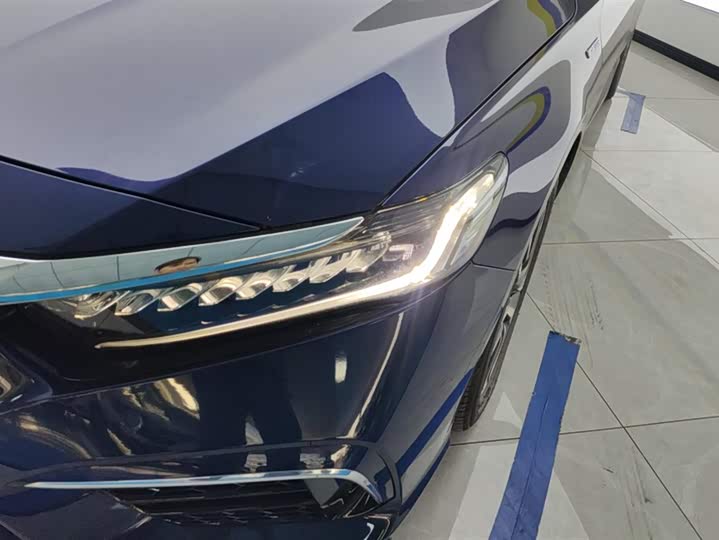 Фото 5 - Honda Inspire