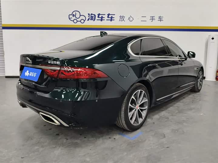 Фото 3 - Jaguar XF L