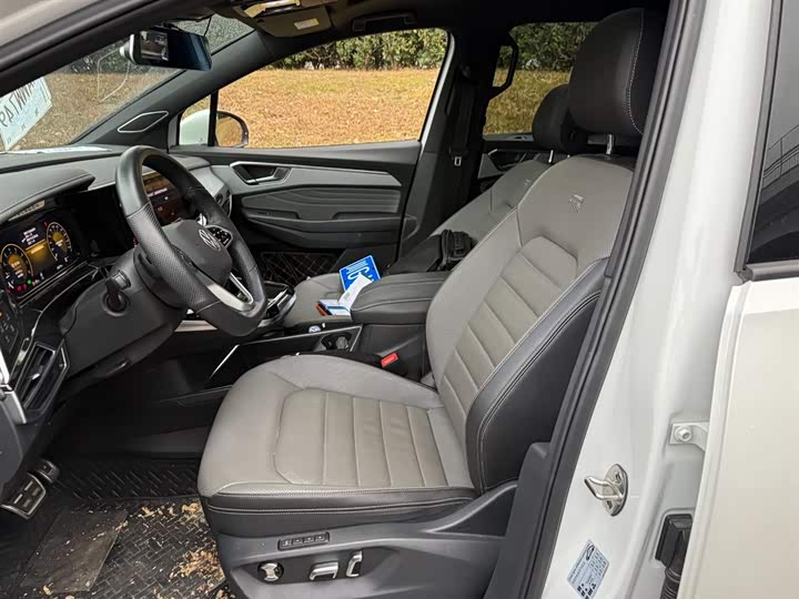 Фото 8 - Volkswagen Talagon