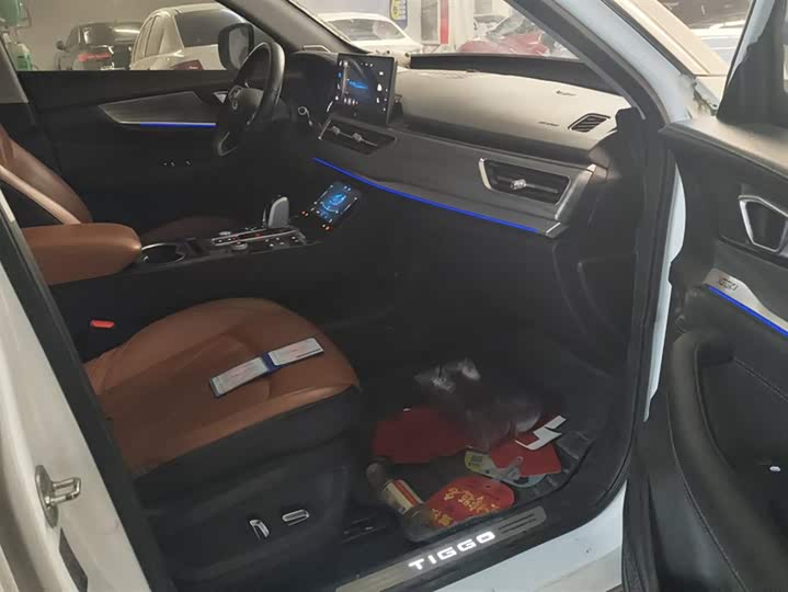 Фото 8 - Chery Tiggo 8