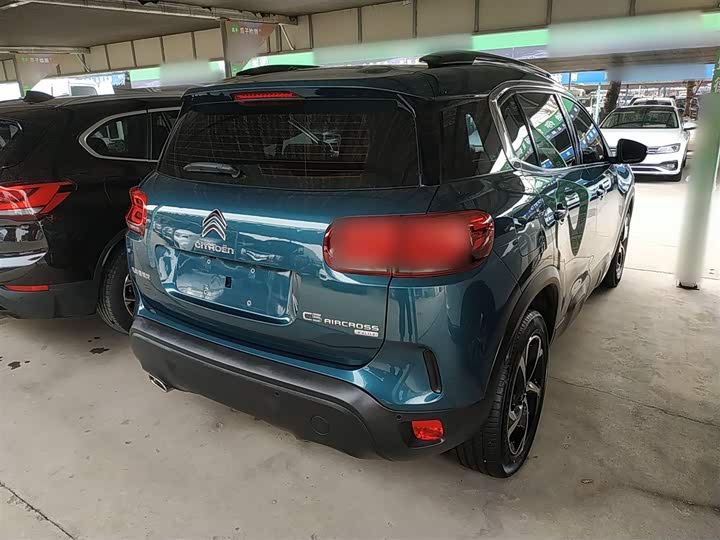 Фото 7 - Citroen C5 Aircross 2023