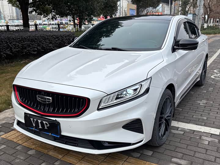 Фото 2 - Geely Emgrand GT