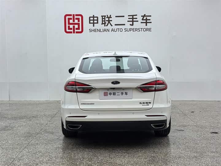 Фото 4 - Ford Mondeo