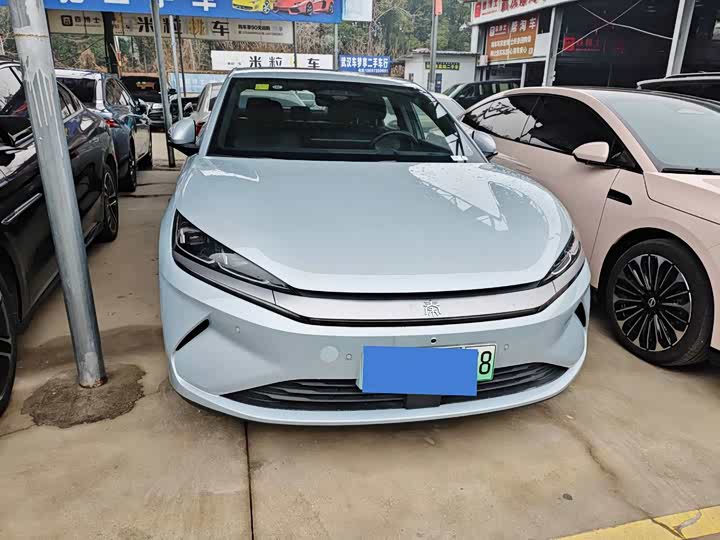 Фото 1 - BYD Qin L