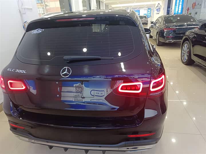 Фото 6 - Mercedes-Benz GLC-Class