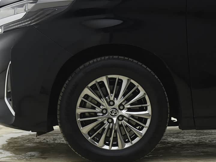 Фото 8 - Toyota Alphard