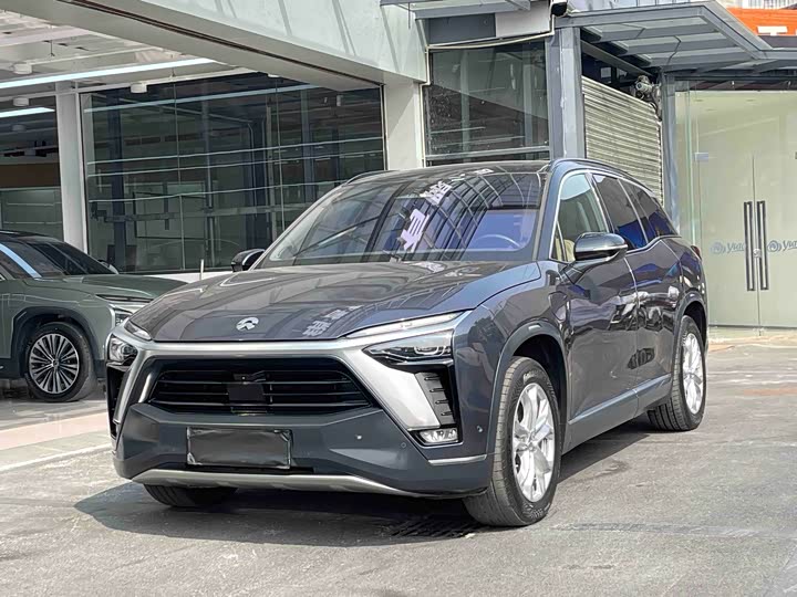 Фото 1 - Nio ES8