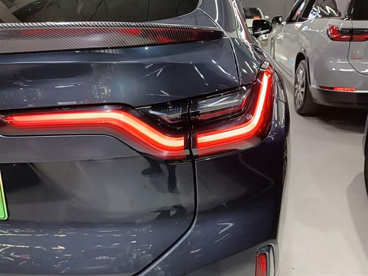 Фото 8 - Nio EC6