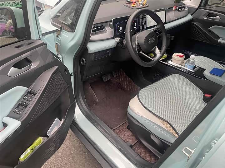 Фото 3 - Geely Geometry E Firefly