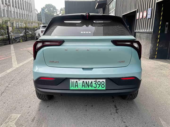 Фото 6 - Geely Geometry E Firefly