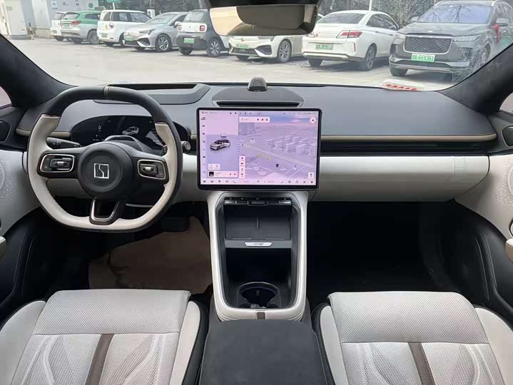 Фото 6 - Zeekr 007 GT