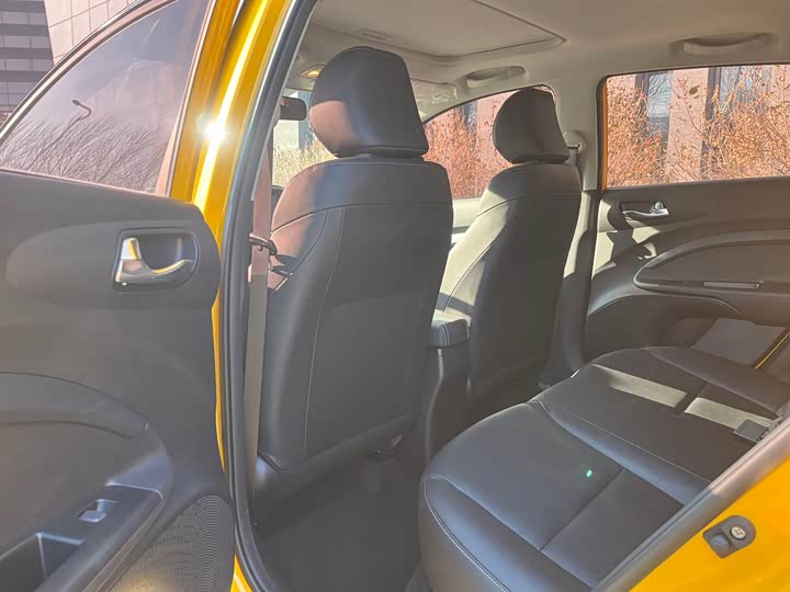 Фото 8 - Kia KX1