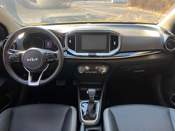 Фото 9 - Kia KX1