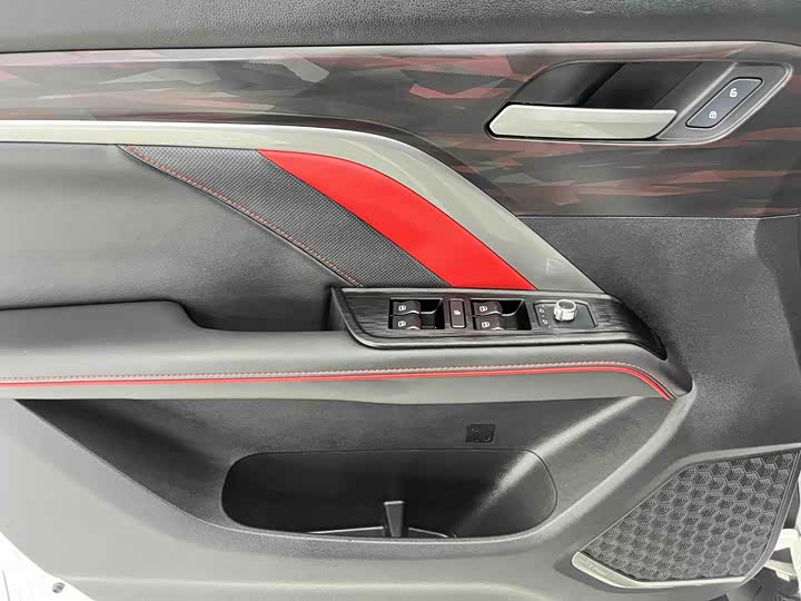 Фото 7 - Haval H6