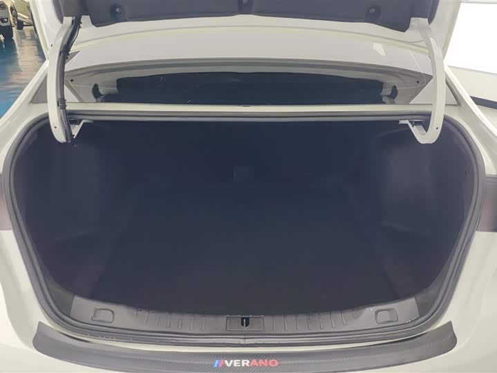 Фото 4 - Buick Verano