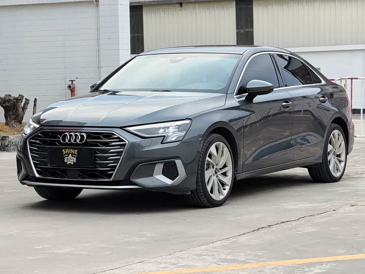 Фото 1 - Audi A3