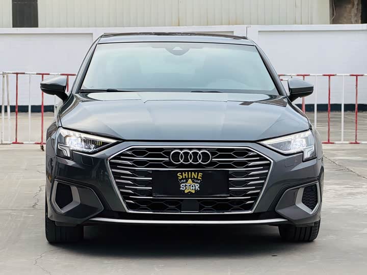 Фото 2 - Audi A3