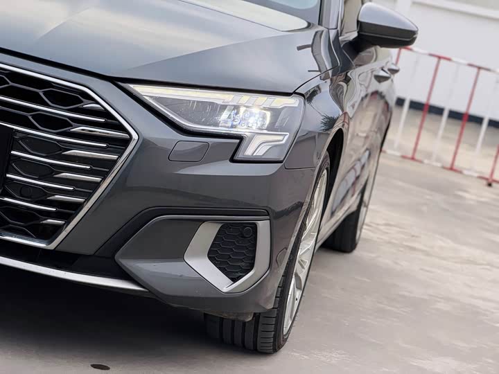 Фото 5 - Audi A3