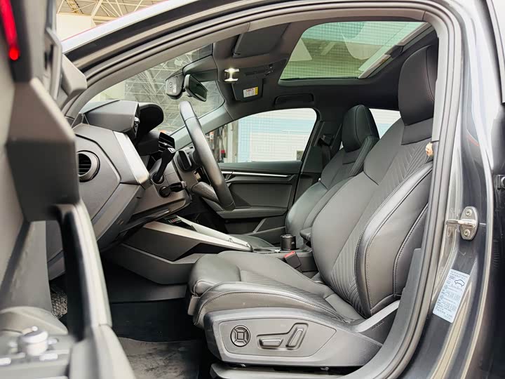 Фото 8 - Audi A3