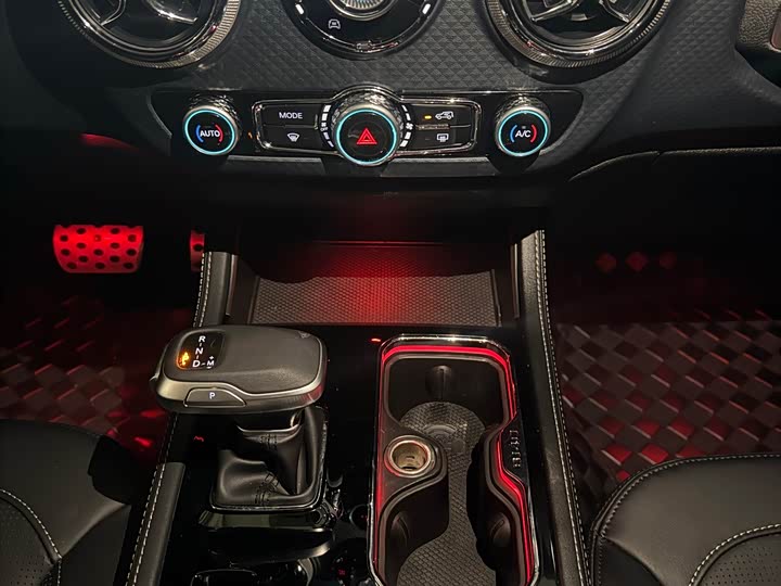 Фото 7 - BAIC Beijing BJ40