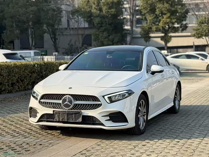 Фото 1 - Mercedes-Benz A-Class