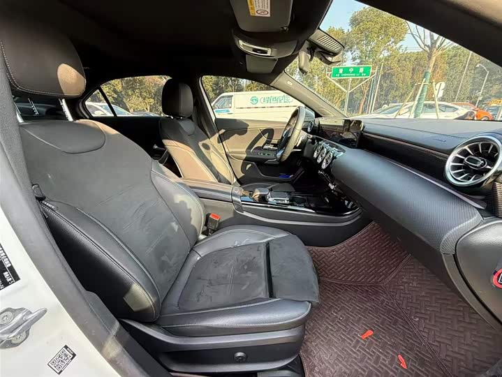 Фото 4 - Mercedes-Benz A-Class