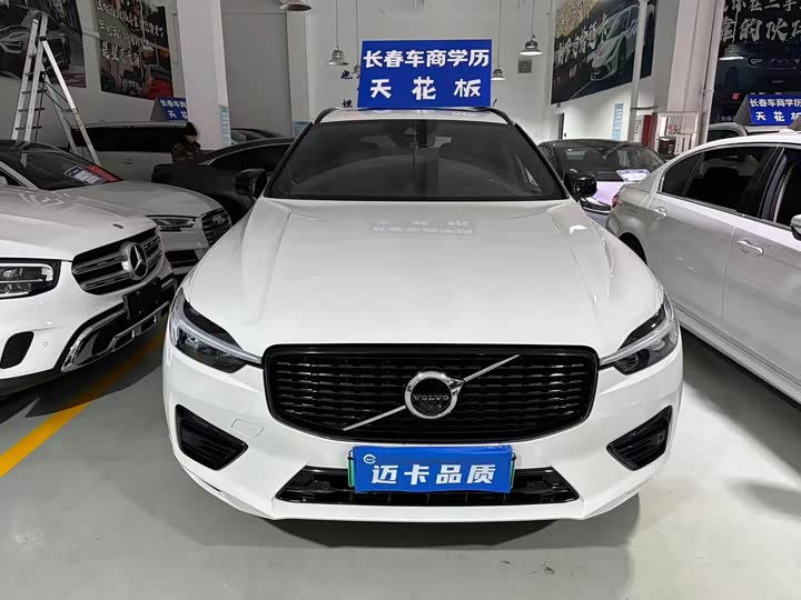 Фото 3 - Volvo XC60 Hybrid