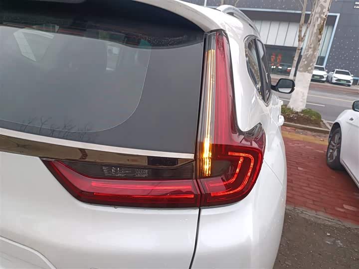 Фото 8 - Honda CR-V