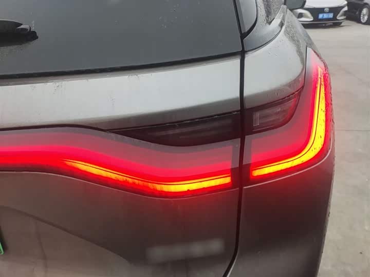 Фото 8 - Nio ES8