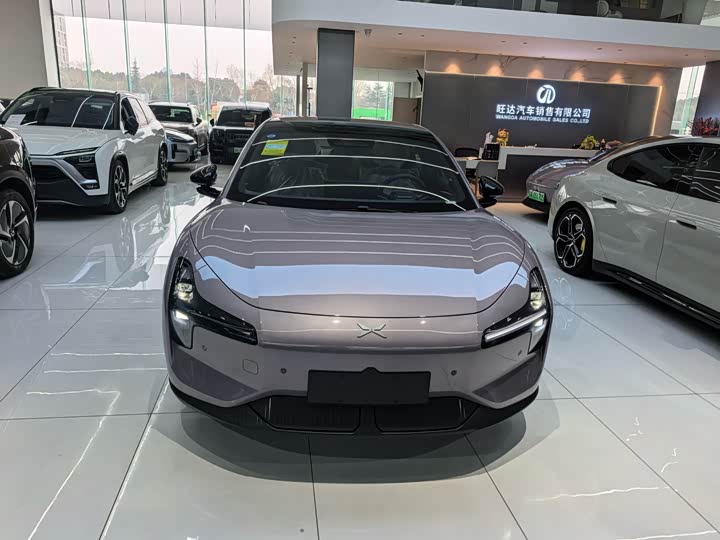 Фото 2 - XPeng Mona M03