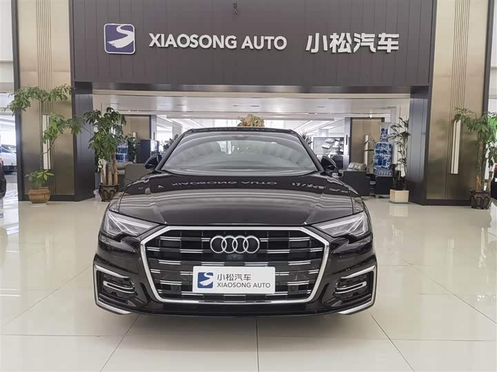 Фото 2 - Audi A6L