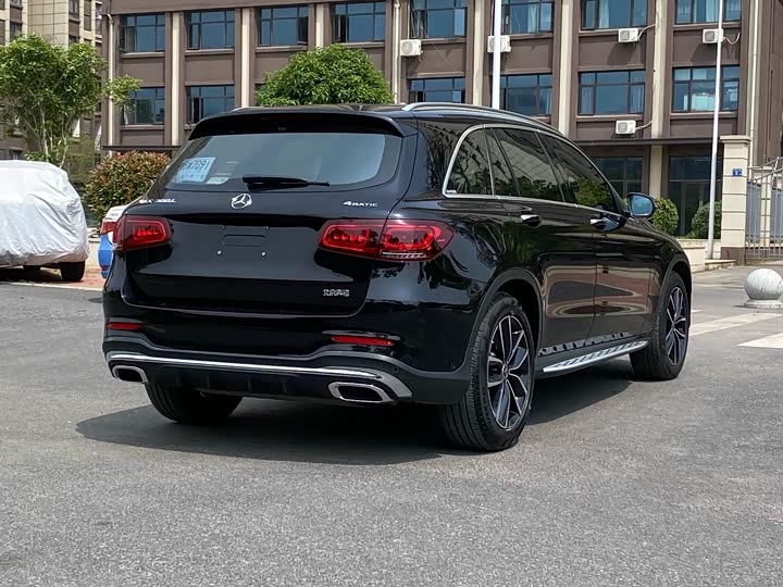 Фото 4 - Mercedes-Benz GLC-Class