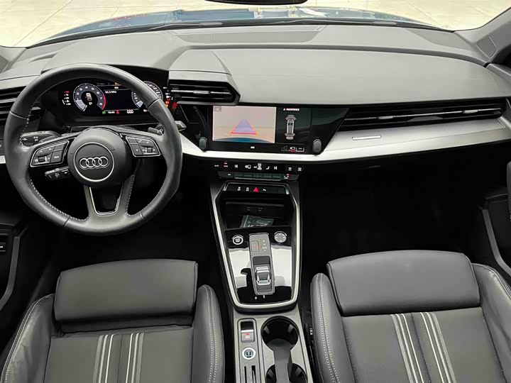 Фото 2 - Audi A3