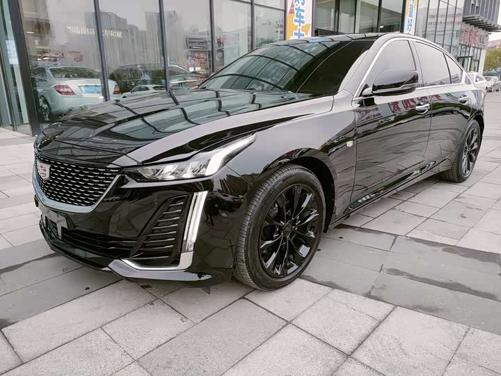 Фото 1 - Cadillac CT5