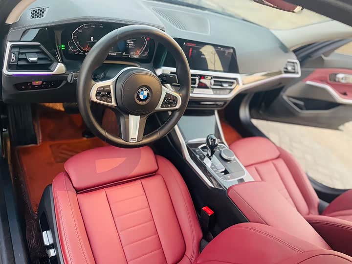 Фото 9 - BMW 3 Series