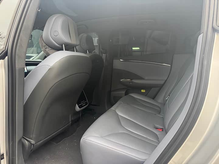 Фото 8 - XPeng G7