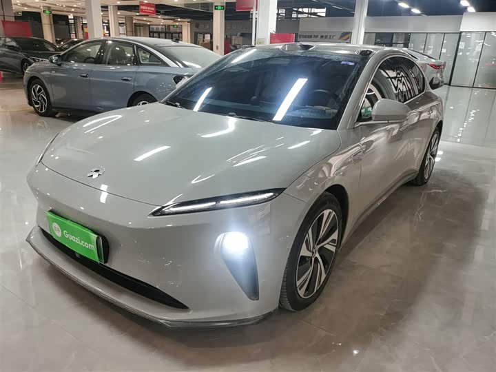 Фото 2 - Nio ET5