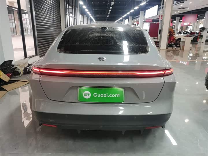 Фото 6 - Nio ET5