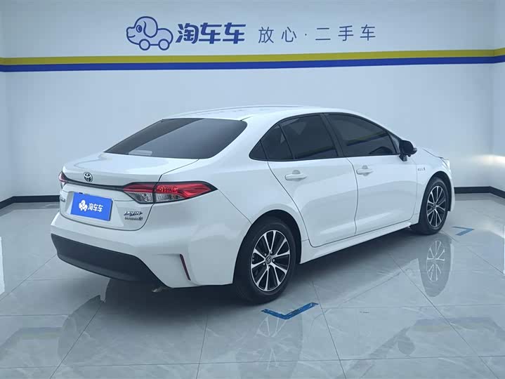 Фото 3 - Toyota Levin