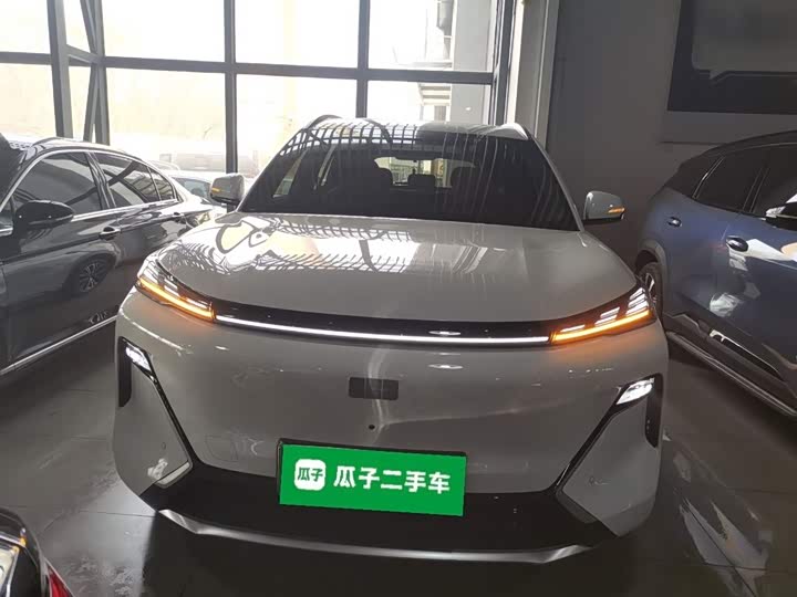 Фото 3 - Geely Galaxy Starship 7