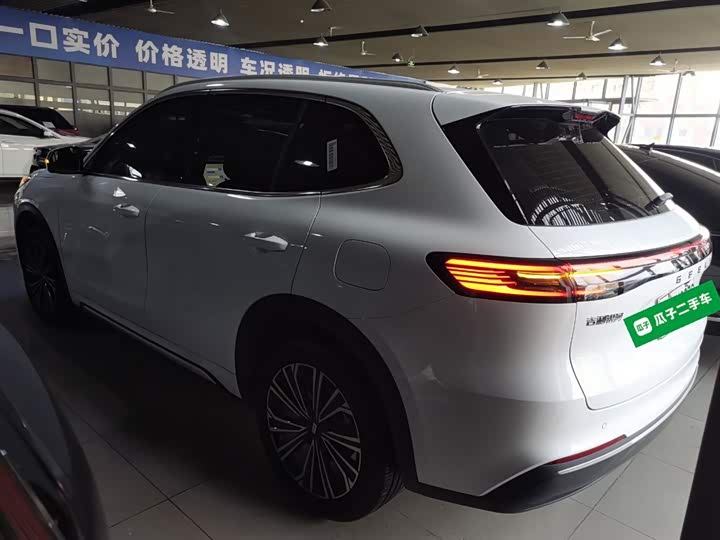 Фото 5 - Geely Galaxy Starship 7